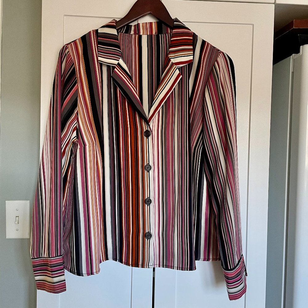 Gorgeous stripped blouse